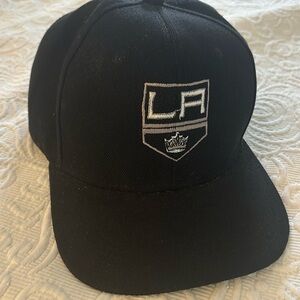 BRAND NEW Los Angeles Kings Adjustable Hat / Cap - NHL 🏒 Go Kings Go!